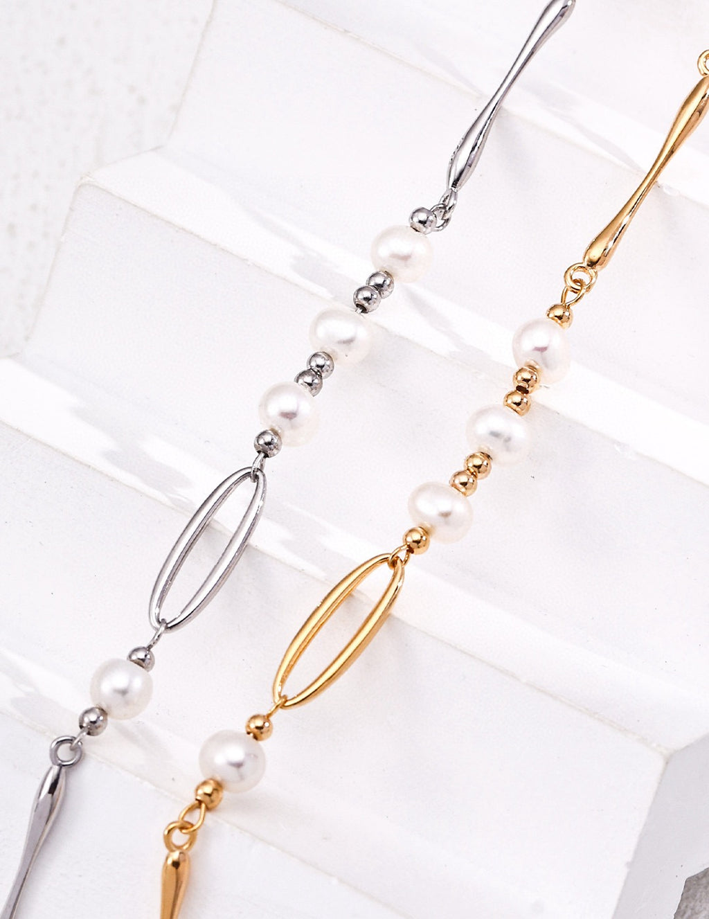 Vintage Gold Pearl Necklace with Beaded Chain