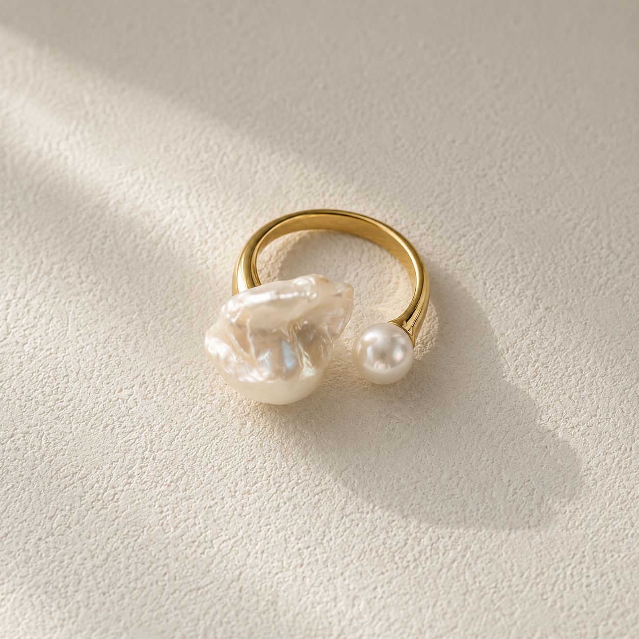 Sculptural Baroque Pearl Silver Adjustable Ring