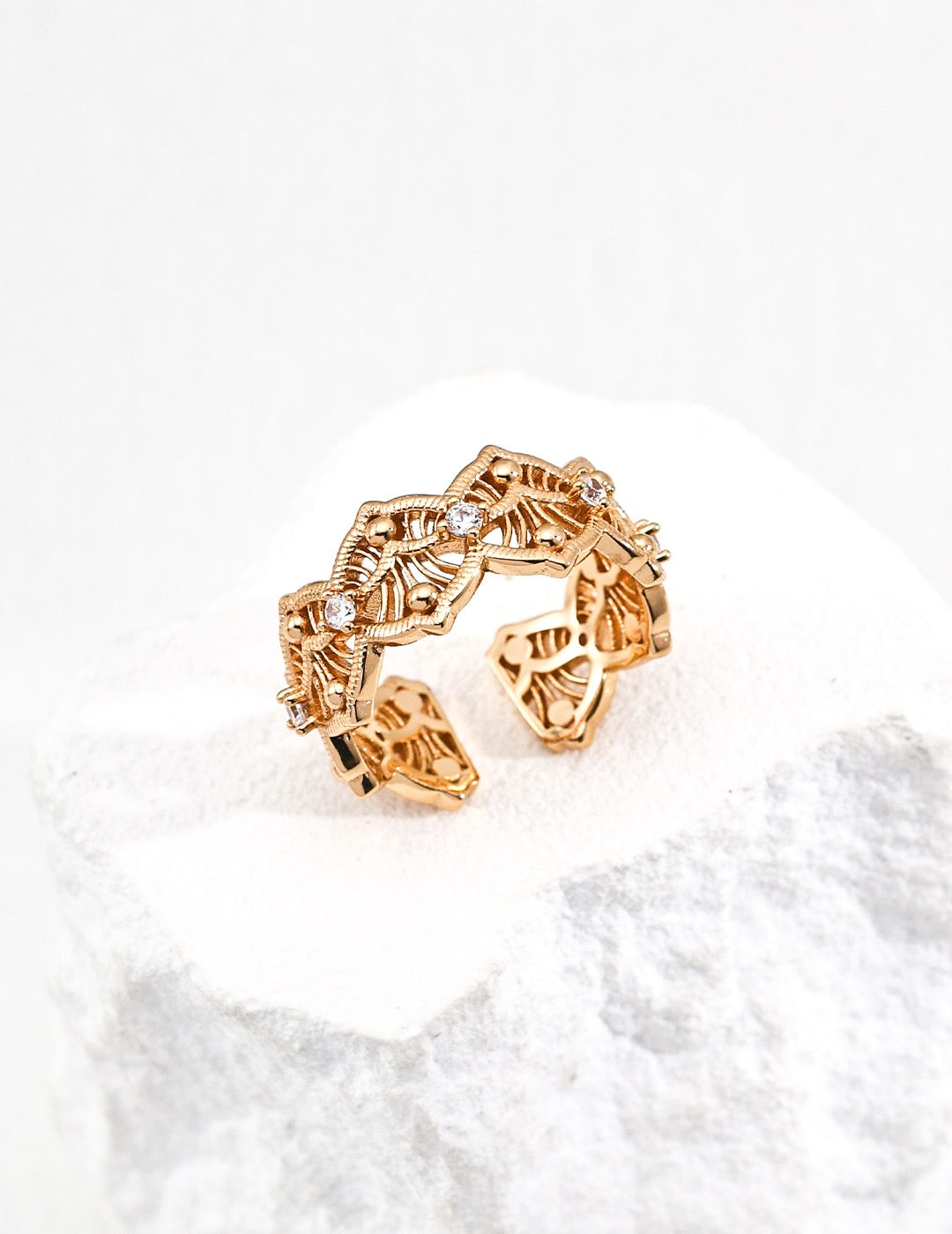 Vintage Lace Zircon Silver Ring