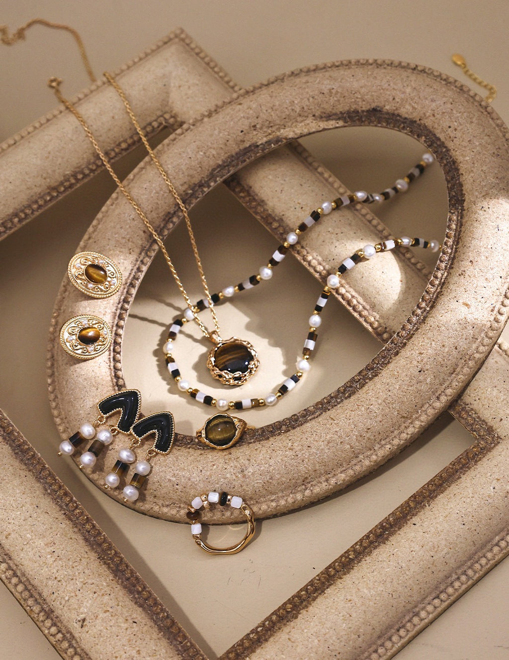 Pearl and Tiger Eye Beaded Necklace in 18K Gold Plated