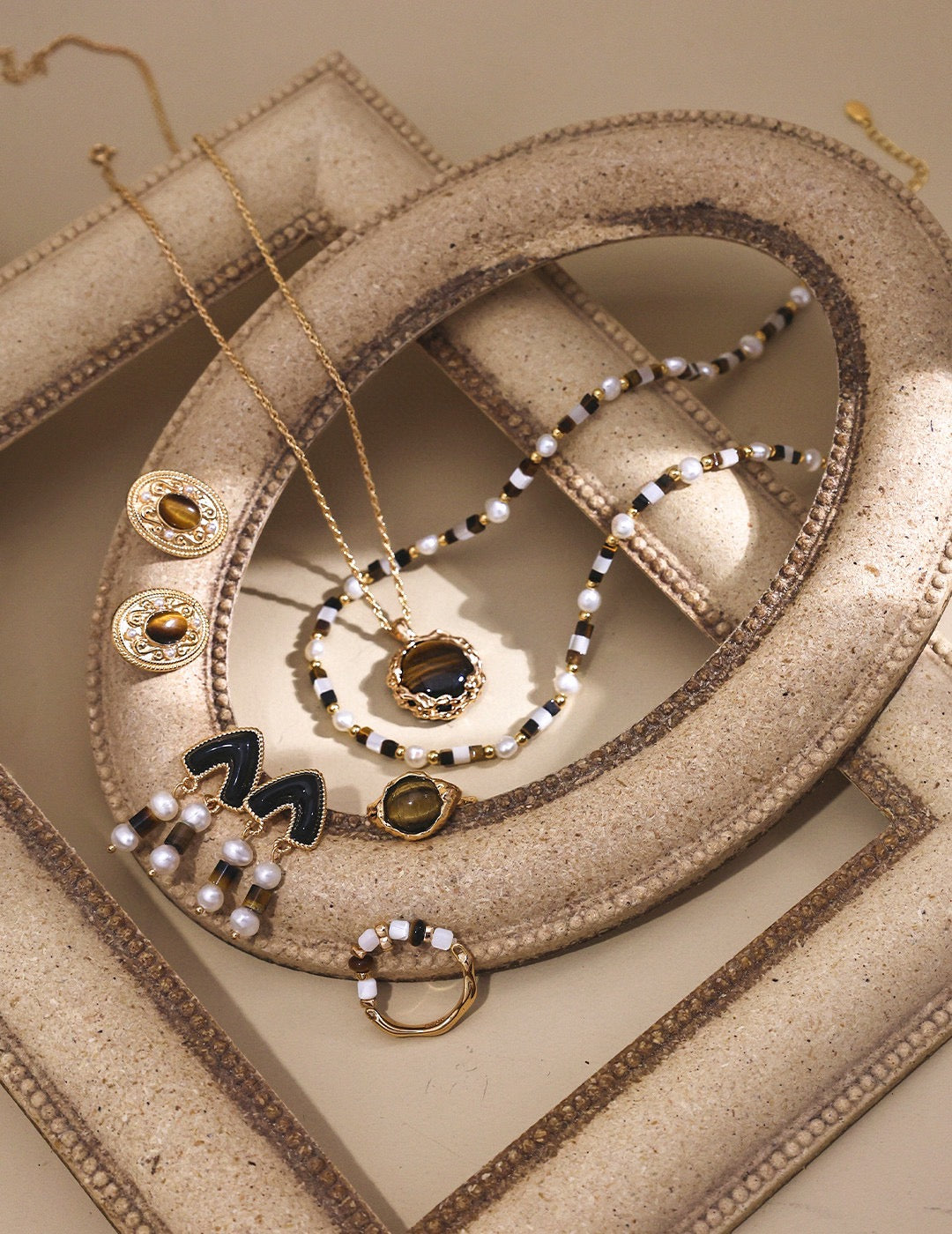 Pearl and Tiger Eye Beaded Necklace in 18K Gold Plated