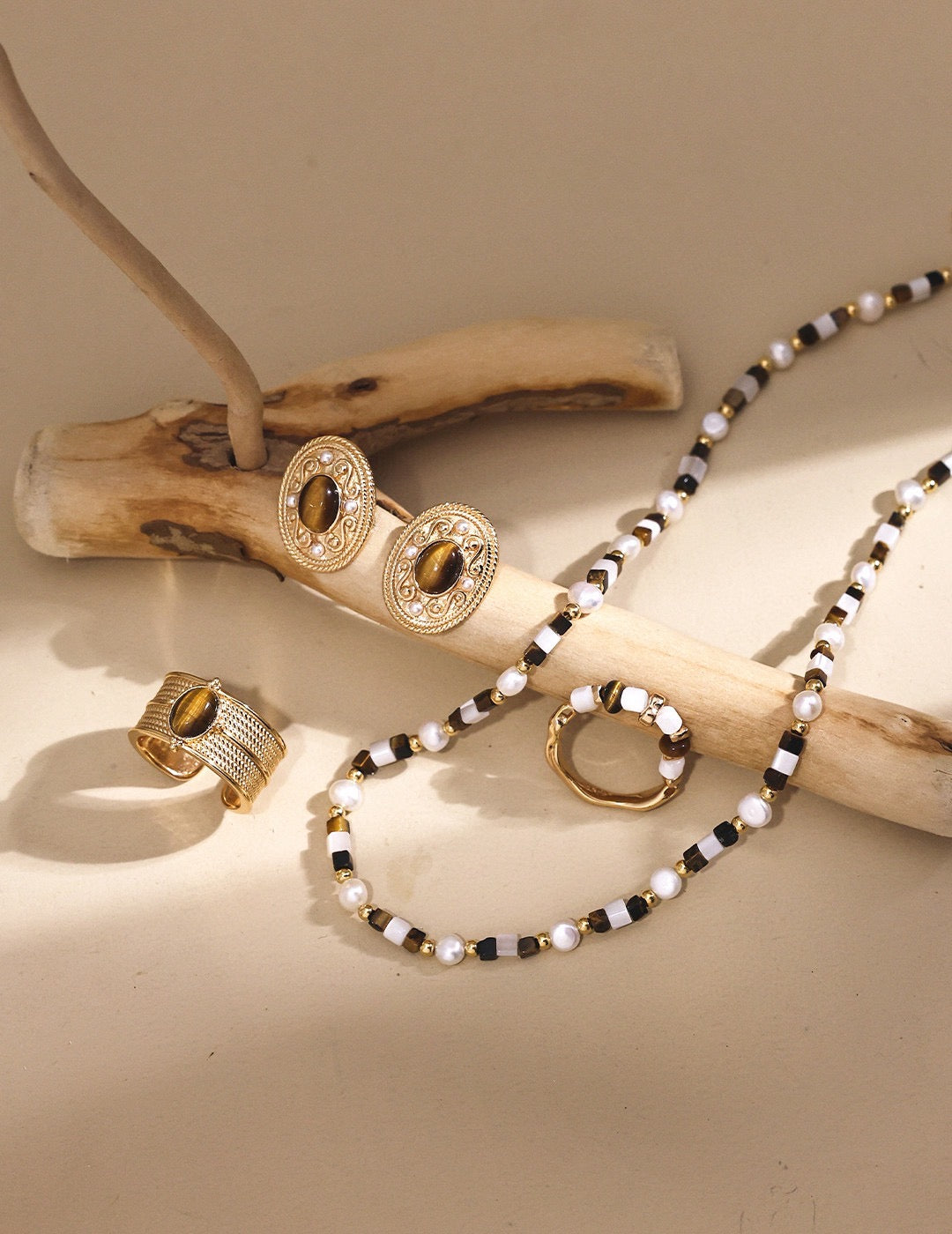 Pearl and Tiger Eye Beaded Necklace in 18K Gold Plated