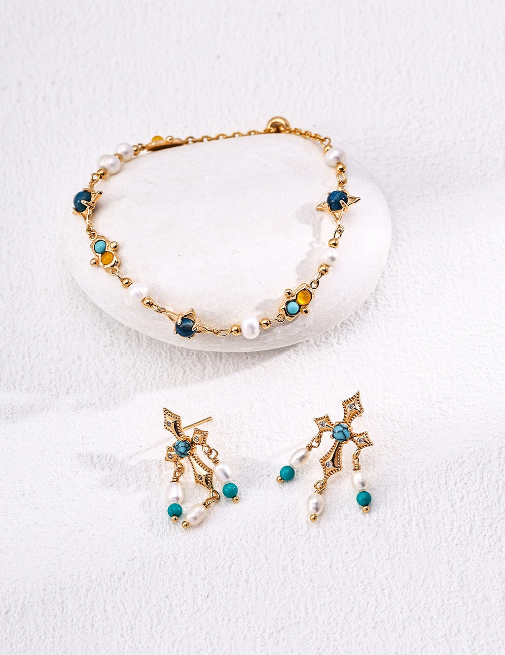 Pearl and Turquoise Silver Bracelet with Colorful Stone Details