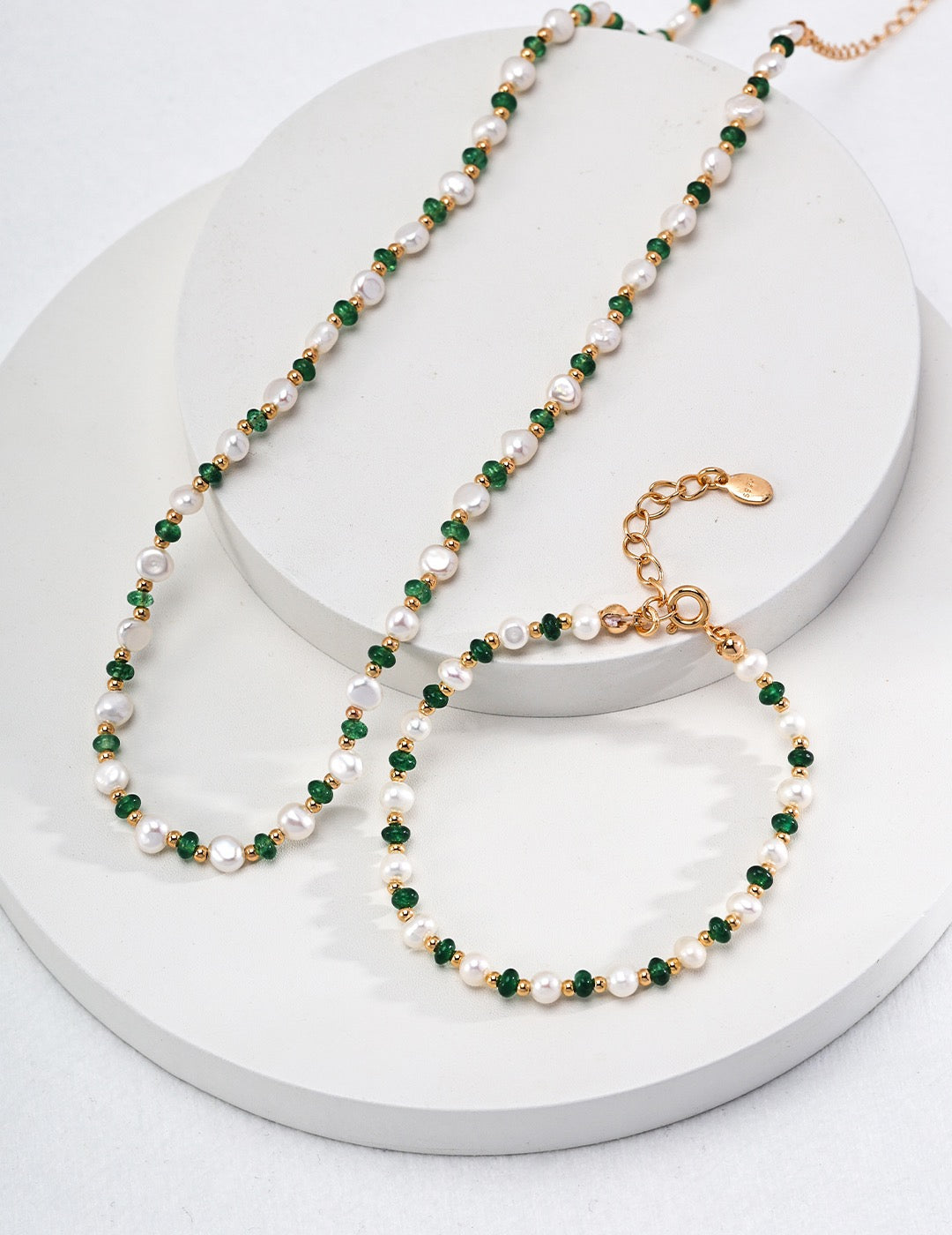 Pearl and Emerald Green Beaded Silver Bracelet