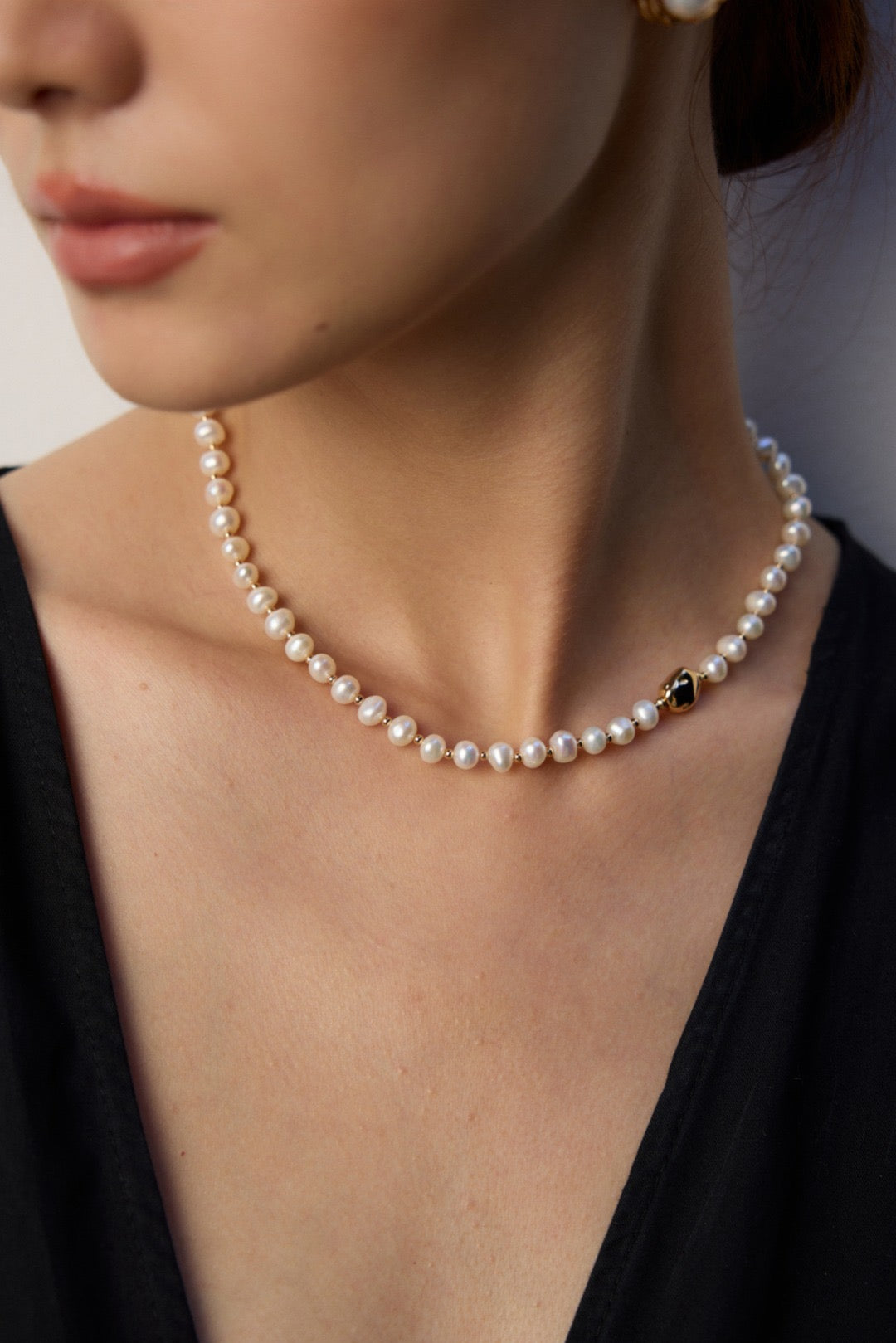 Natural Pearl Beaded Silver Necklace with Gold Accent Detail