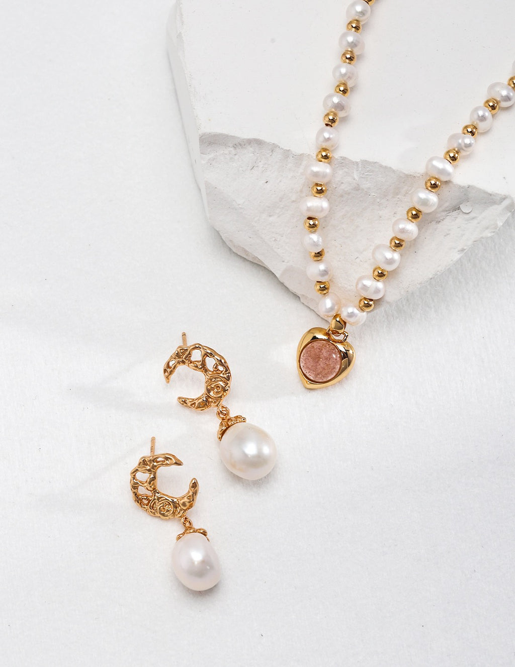 Vintage Pearl Silver Heart Pendant Necklace with Strawberry Quartz Charm