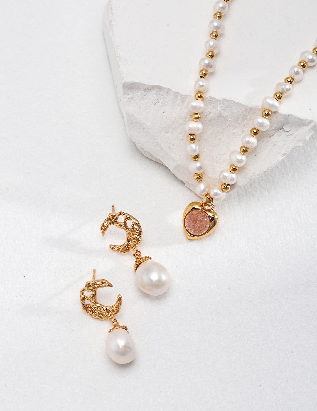 Vintage Pearl Silver Heart Pendant Necklace with Strawberry Quartz Charm
