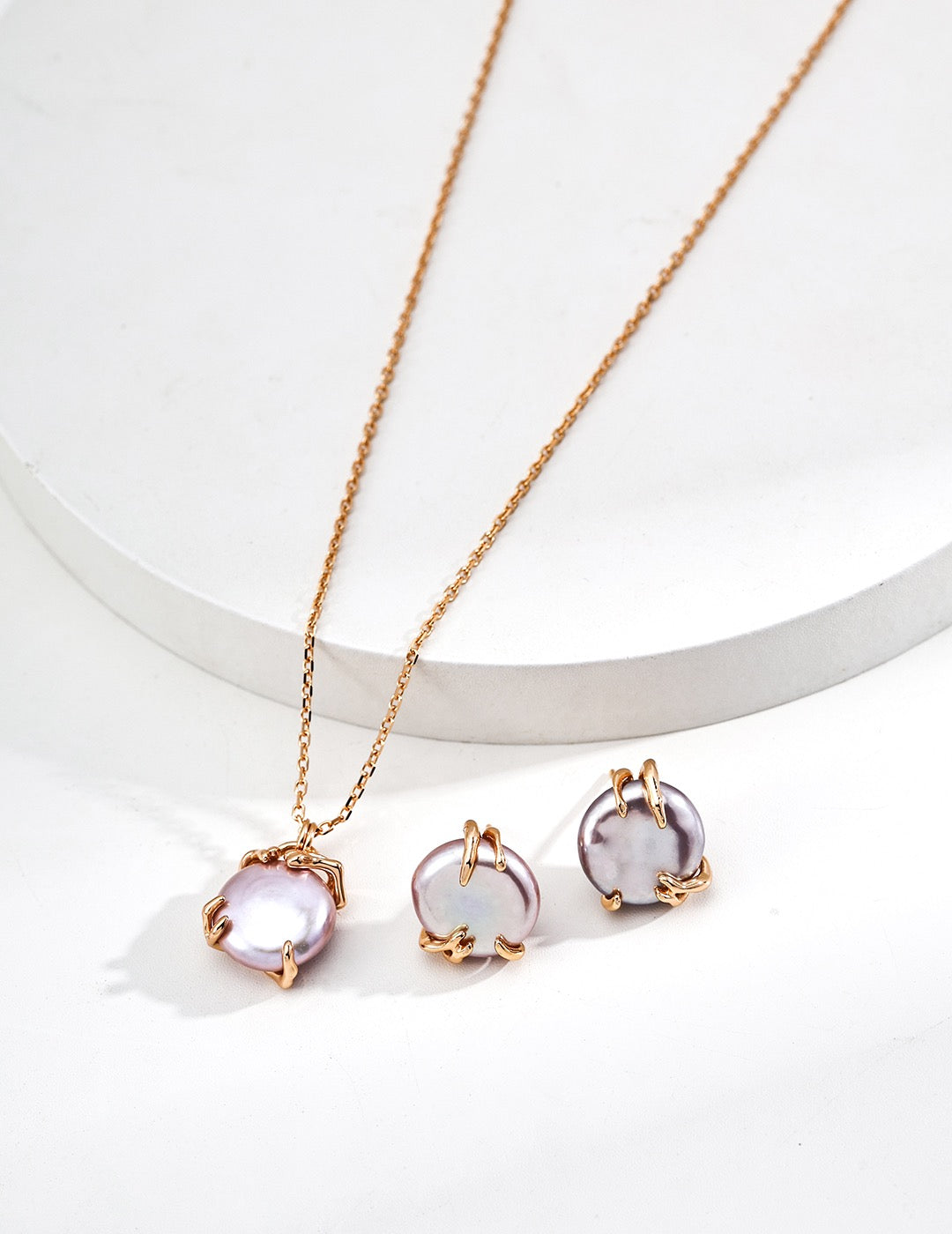 Pearl Pendant Necklace in Sterling Silver
