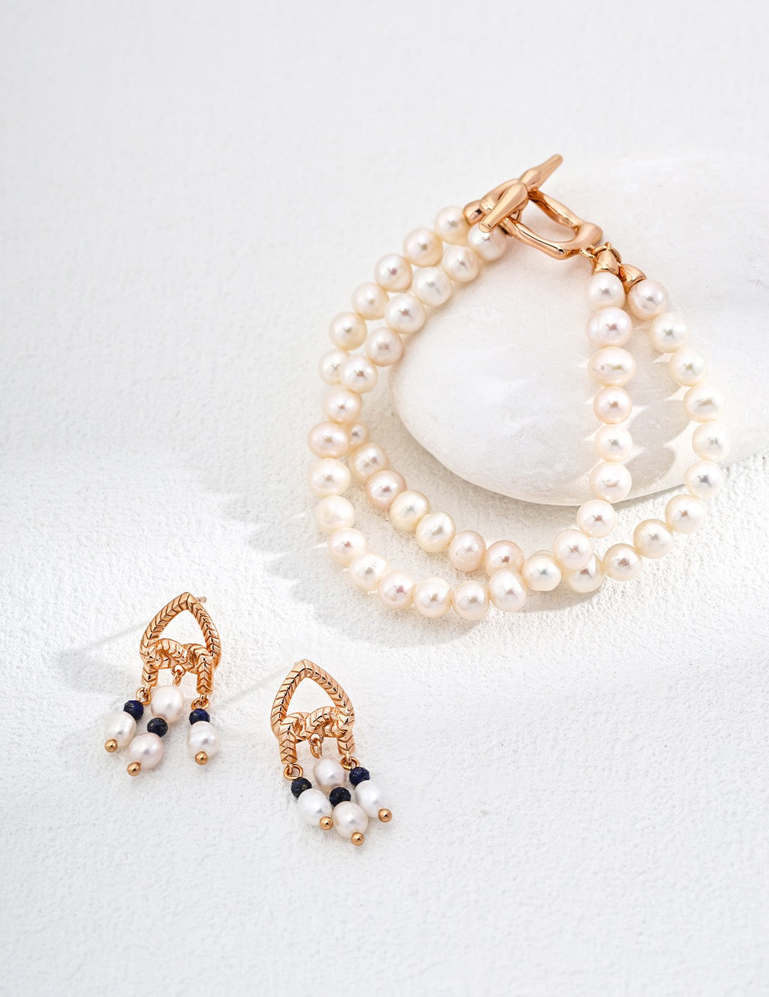 Vintage Double Strand Pearl Bracelet in Sterling Silver